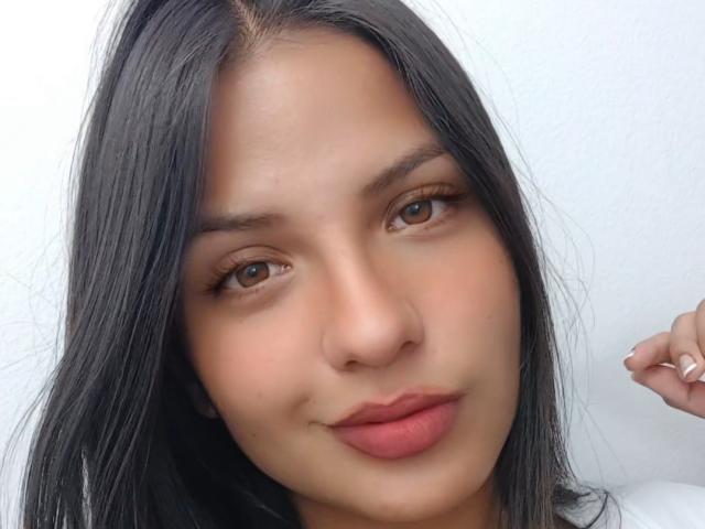 LailaBarker - Élő pornó és szexkamera - 26034577