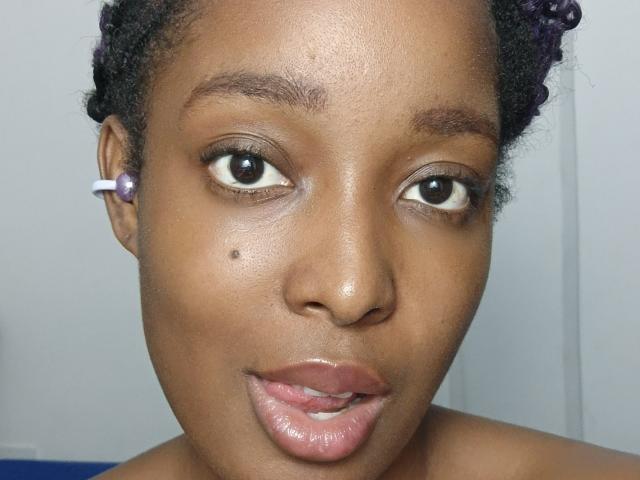 ChelseyeBonny - Live porn &amp; sex cam - 26035633