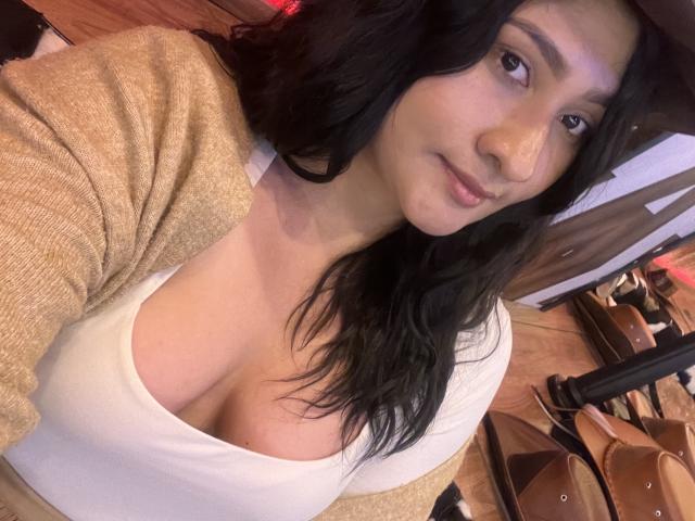 ShiaraRussi - Live sex cam - 26037865