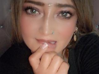 AlessadraJones - Live Sex Cam - 26040665