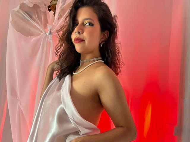 ScarlethSweetX - Live Sex Cam - 26044465