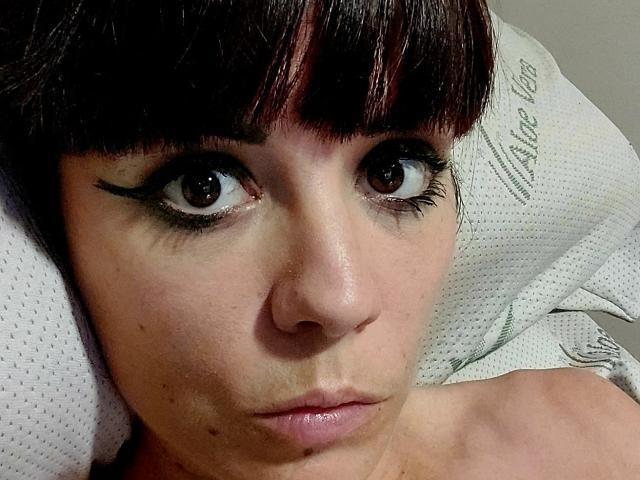 OrianaLaFrancaise - Sexe cam en vivo - 26046905