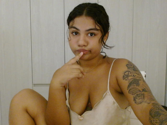 ParadiseBloom - Sexe cam en vivo - 26050913