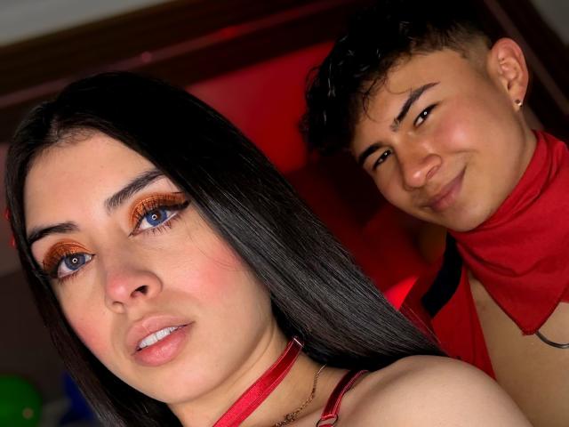 NoahAndRose - Live sex cam - 26055761