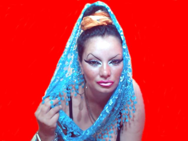 Hotwhitechocolate - Live porn &amp; sex cam - 2605825