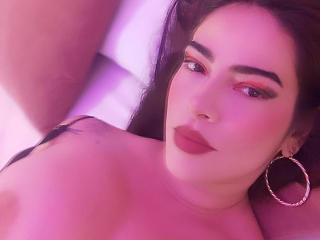ChristineBray - Live Sex Cam - 26060945