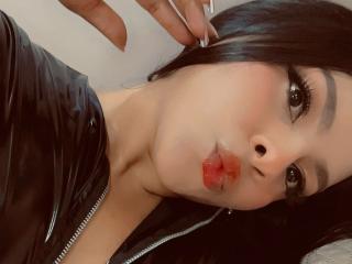 LindaFrancoo - Live sex cam - 26061877