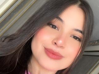 CamilaSofiia - Live Sex Cam - 26063529