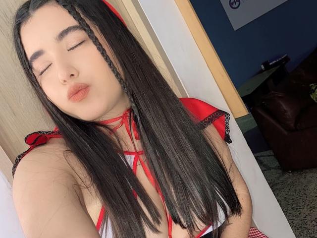 LianaBernocchi - Live Sex Cam - 26064241