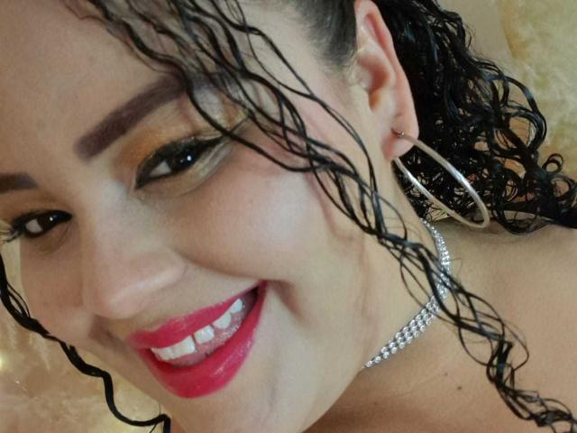 MelannieCarter - Live sex cam - 26068901