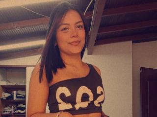 EmilyRobeerts - Sexe cam en vivo - 26070281