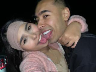 ZoeAndJames - Live sex cam - 26070437