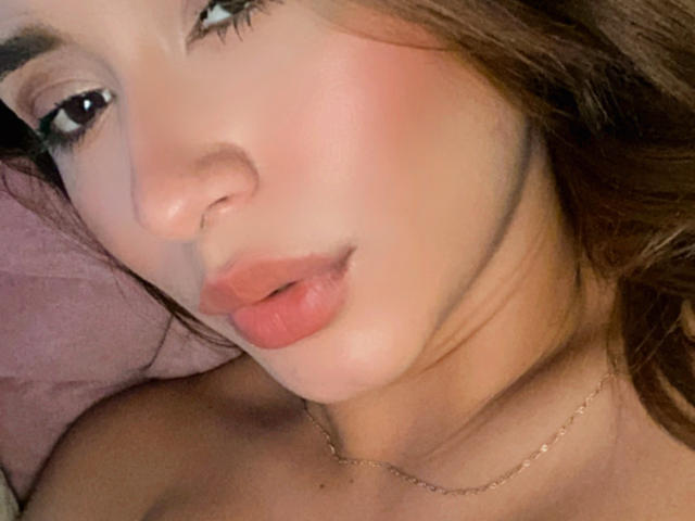 ValeriaKlaus - Live porn &amp; sex cam - 26071145