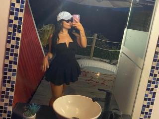 CamilaVerone - Live sex cam - 26072209