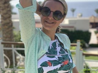BelleLisaG - Live sexe cam - 26072545