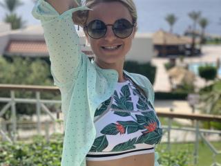 BelleLisaG - Live sexe cam - 26072557