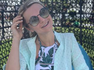 BelleLisaG - Live sexe cam - 26072577