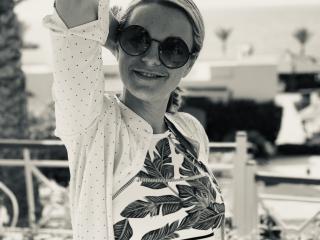 BelleLisaG - Live sexe cam - 26072601