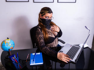 SalmaAzaman - Sexe cam en vivo - 26075301