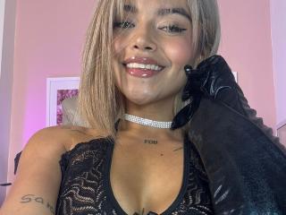MajoJones - Live sex cam - 26076537