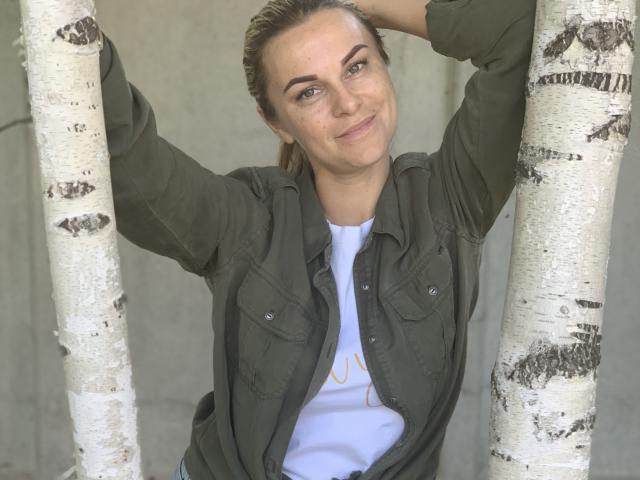 BelleLisaG - Live porn &amp; sex cam - 26083221