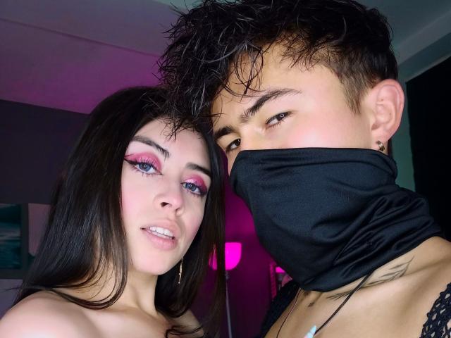 NoahAndRose - Live sex cam - 26085401