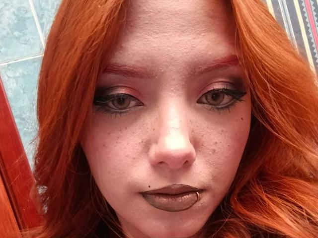 EmmaThomsonn - сексуальная веб-камера в реальном времени - 26088761