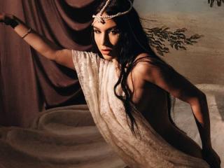 NikkiGoldX - Sexe cam en vivo - 26090621