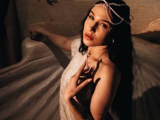 NikkiGoldX - Sexe cam en vivo - 26090625