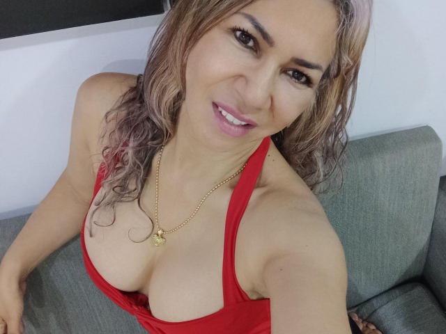 BrigiteWalsh - Sexe cam en vivo - 26091837