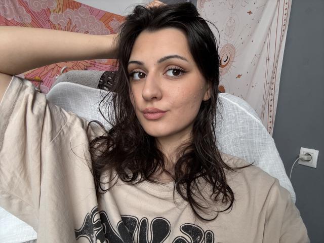 SunnyLeila - Live sex cam - 26092561