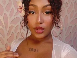 AmberQueeny - Live sex cam - 26093393