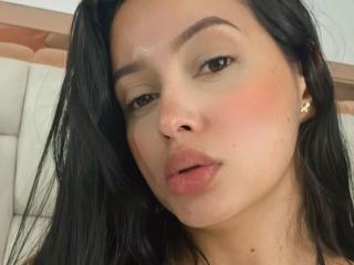 EmilyParkerr - Live porn &amp; sex cam - 26093405