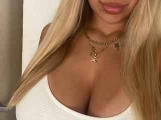AgostinaNunier - Live Sex Cam - 26095737