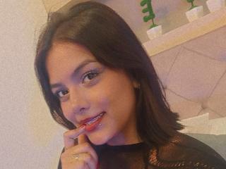 EmilyRobeerts - Sexe cam en vivo - 26096997