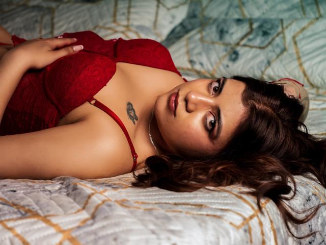 BellaJones69 - Live porn &amp; sex cam - 26097225