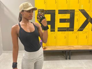 HazelJonnes - Live Sex Cam - 26100121