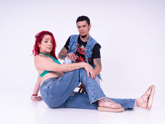 AbbyAndVincent - Live sex cam - 26100733