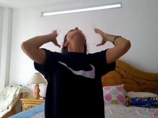 MaddieHottie - Live sex cam - 26102653