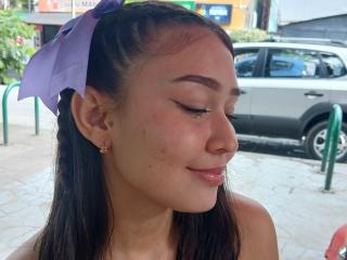 BellaMiaI - Live sex cam - 26102905
