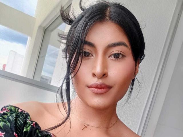 MichelleDenise - Live porno og sexkamera - 26106205