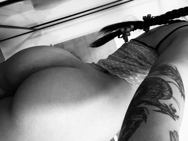 AnnaTorress - Live Sex Cam - 26108865