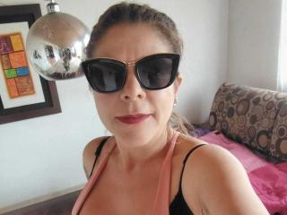 MartinaFiore - Live sex cam - 26111885