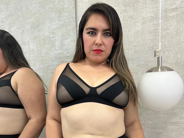 TaylorNova - Sexe cam en vivo - 26116573