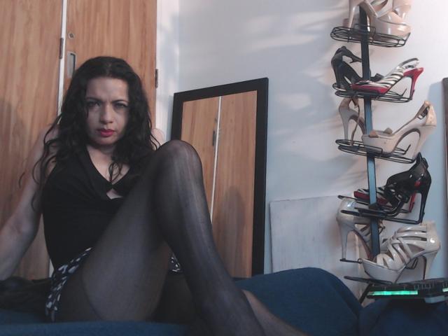 AfroditaRgenis - Sexe cam en vivo - 26119113