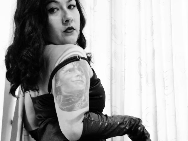 FreeMystic69 - Live Sex Cam - 26120277
