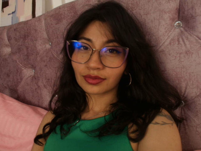 SeleneLeon - Live porn &amp; sex cam - 26120349