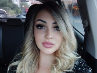 CherryVelvetRed - Live porn &amp; sex cam - 26124613