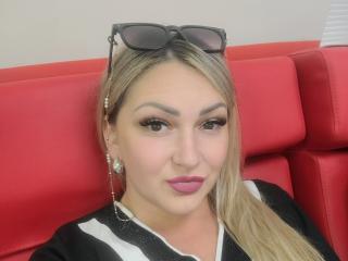 CherryVelvetRed - Live porn &amp; sex cam - 26124633