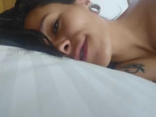 AmelieBlake - Live sex cam - 26128081
